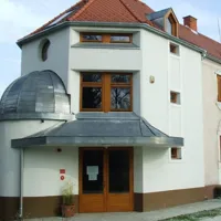 Középületek, intézmények
